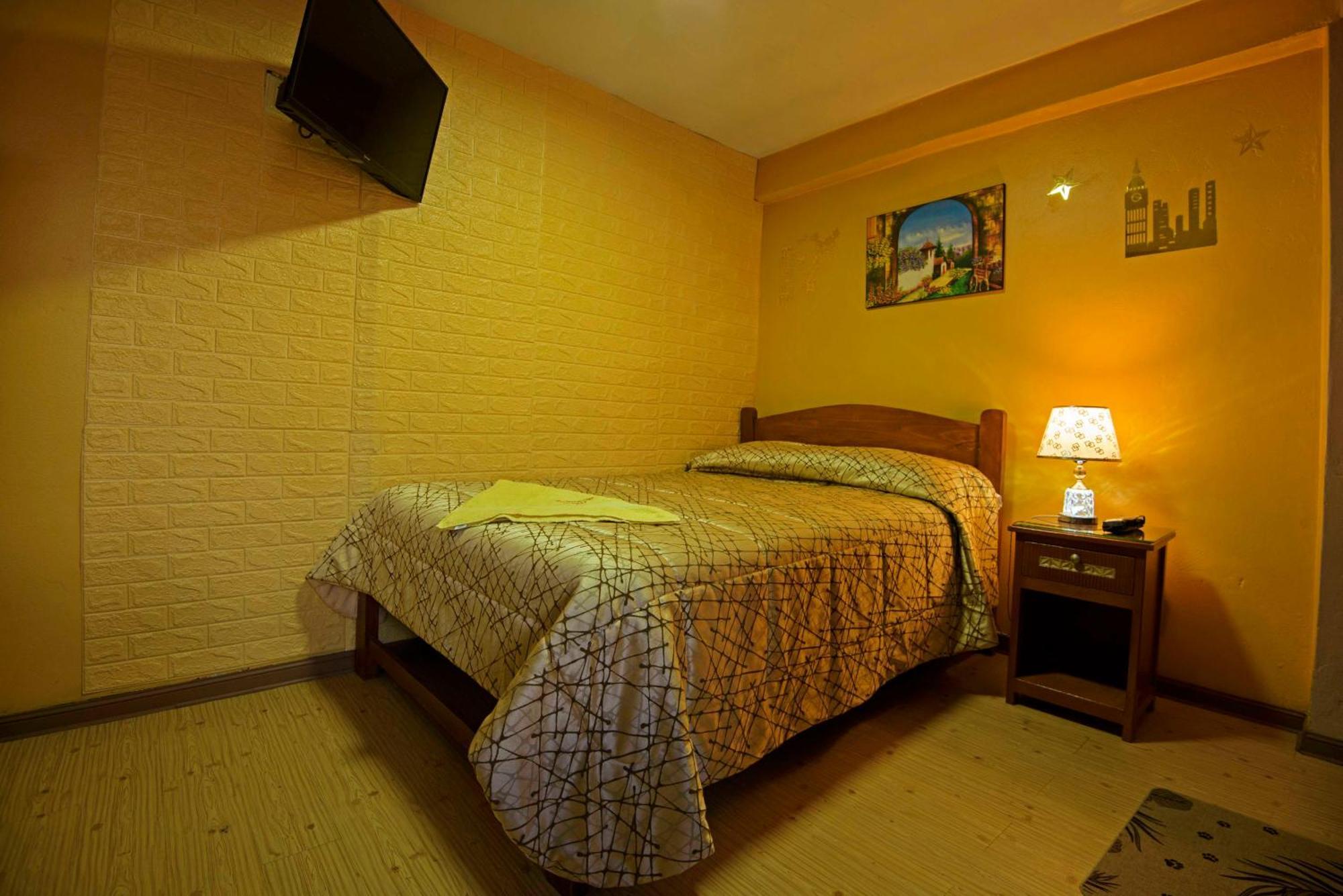 Hotel Virgen Del Carmen - Huaraz Екстер'єр фото